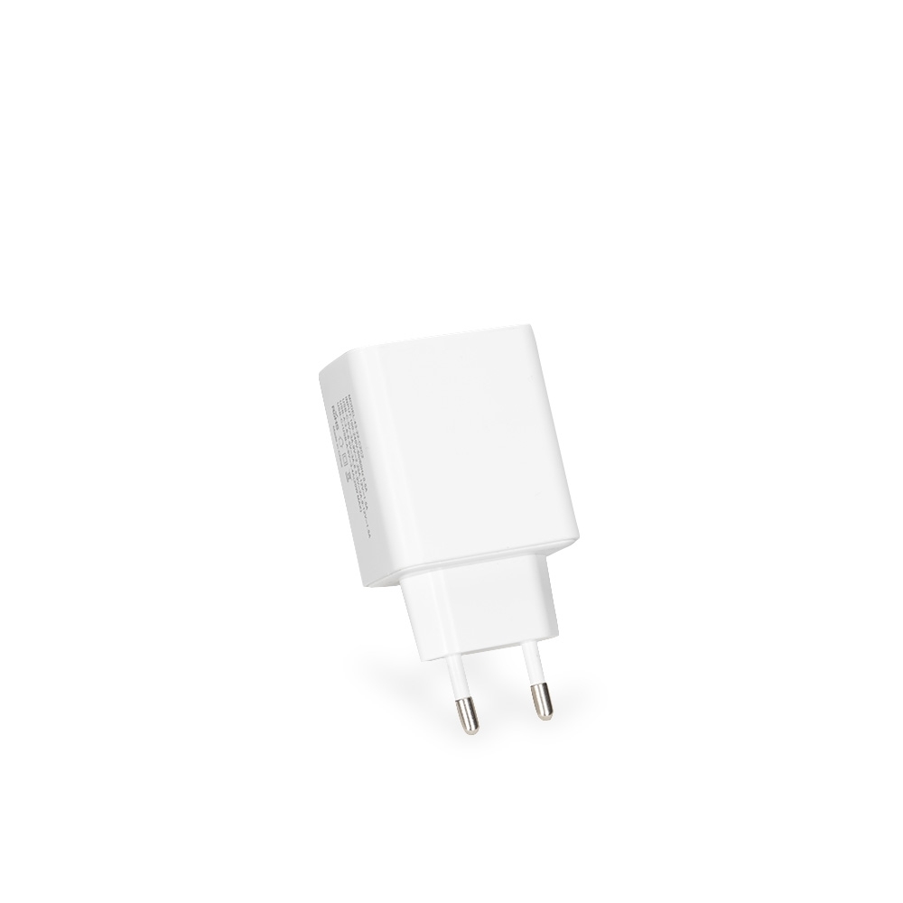 CARREGADOR TURBO COM 4 PORTAS